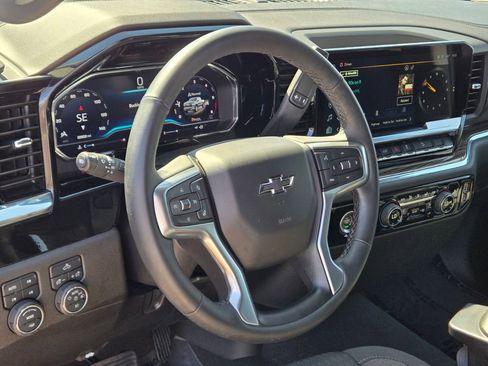 Used 2024 Chevrolet Silverado 1500 RST w/ Z71 Off-Road Package AWD/4WD image 19