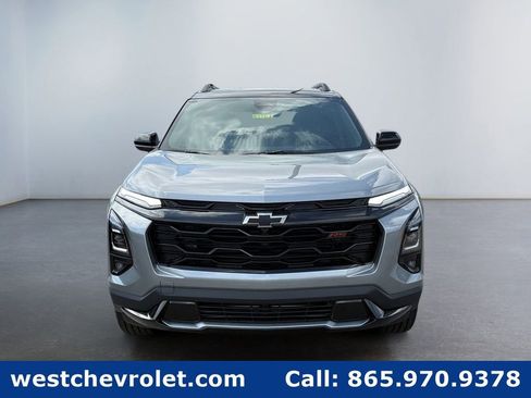 New 2026 Chevrolet Equinox RS w/ Safety and Technology Package FWD image 8