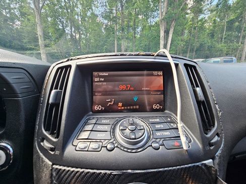 Used 2009 INFINITI G37 Sport w/ Premium Pkg image 22