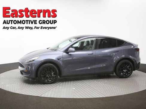 Used 2023 Tesla Model Y Long Range image 53
