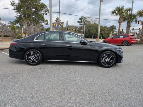 Used 2025 Mercedes-Benz E 350 Sedan image 4