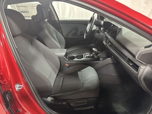 New 2025 Kia K4 LXS image 31