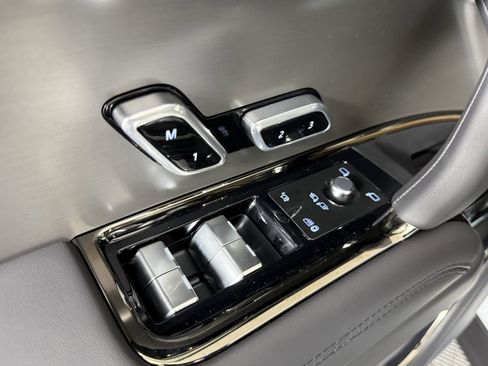 New 2026 Land Rover Range Rover Sport Dynamic SE image 12