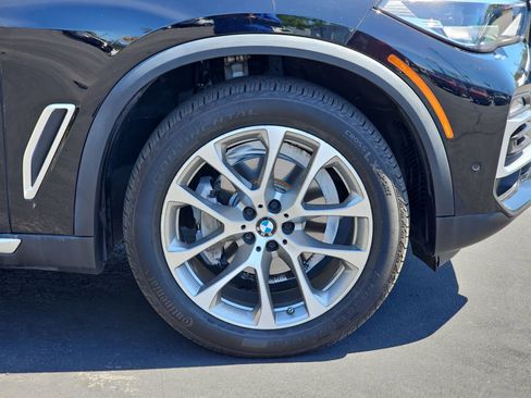 Used 2021 BMW X5 xDrive40i w/ Convenience Package AWD/4WD image 10