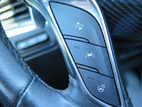 Used 2023 Cadillac XT5 Sportv w/ Technology Package image 18