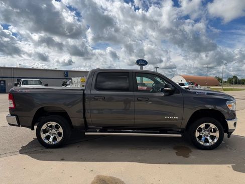 Used 2022 RAM 1500 Big Horn AWD/4WD image 6
