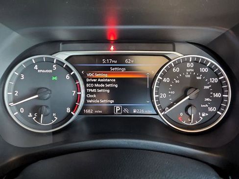 Certified 2024 Nissan Sentra SR w/ SR Premium Package image 27