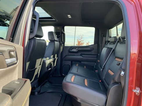 Used 2023 GMC Sierra 1500 AT4 w/ AT4 Preferred Package image 31