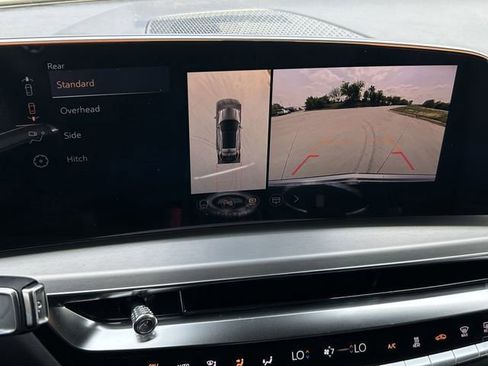 New 2026 Cadillac Lyriq Luxury AWD/4WD image 13