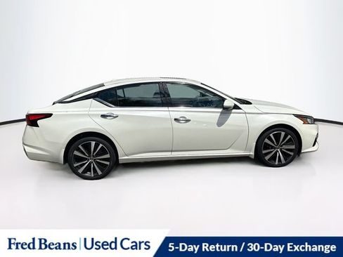 Used 2020 Nissan Altima 2.5 Platinum AWD/4WD image 19