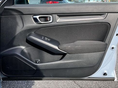 Used 2023 Honda Civic Sport image 21