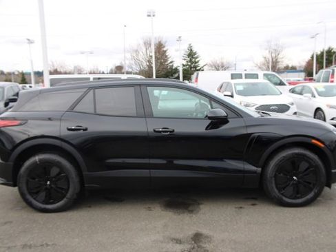 New 2025 Chevrolet Blazer EV LT w/ Midnight/Sport Edition image 11