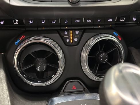 Used 2022 Chevrolet Camaro LT RWD image 25