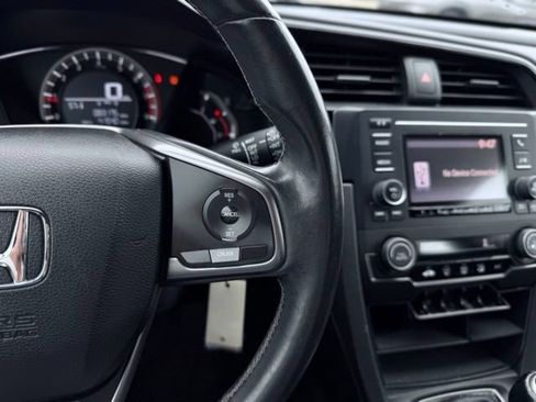Used 2018 Honda Civic Sport image 24