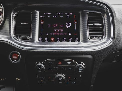 Used 2017 Dodge Charger SRT Hellcat image 6