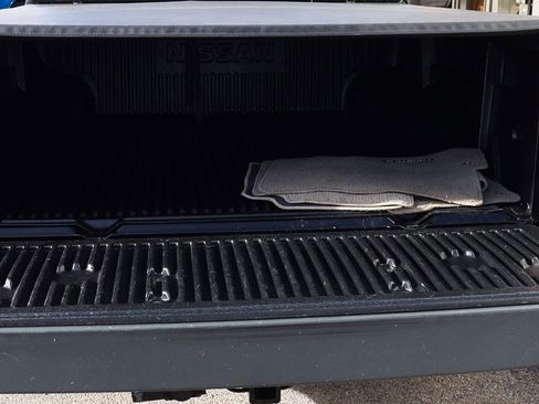 Used 2018 Nissan Frontier SV image 23