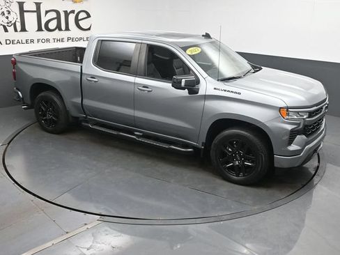 Used 2023 Chevrolet Silverado 1500 RST w/ Convenience Package II AWD/4WD image 37