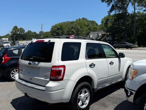 Used 2012 Ford Escape XLT image 16
