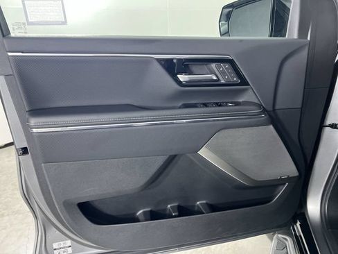 Used 2026 GMC Sierra EV Denali AWD/4WD image 22