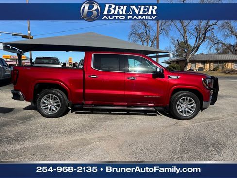 Used 2022 GMC Sierra 1500 SLT image 4