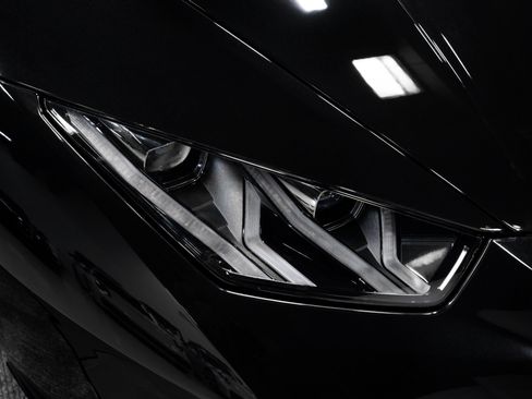 Used 2020 Lamborghini Huracan EVO AWD/4WD image 14
