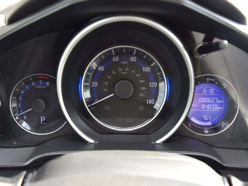 Used 2019 Honda Fit LX image 9