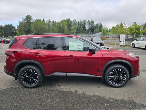 New 2026 Nissan Rogue Dark Armor AWD/4WD image 4