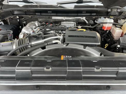 Used 2023 GMC Sierra 3500 Denali w/ Denali Ultimate Package image 30