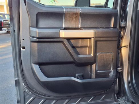 Used 2021 Ford F350 Lariat image 18