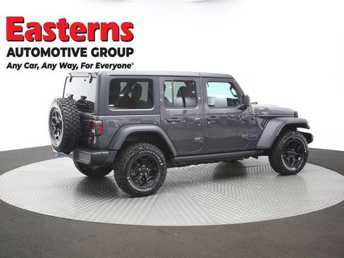 Used 2023 Jeep Wrangler Unlimited w/ Cold Weather Group AWD/4WD image 43