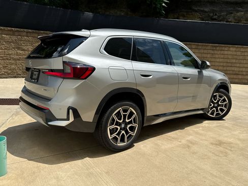 Used 2025 BMW X1 xDrive28i w/ Convenience Package image 3