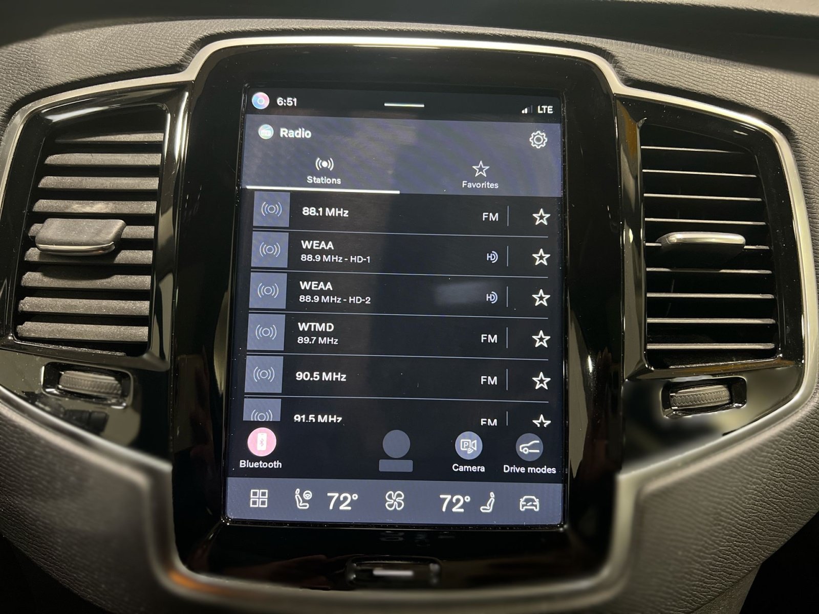 Used 2023 Volvo XC90 B6 Plus AWD/4WD image 18