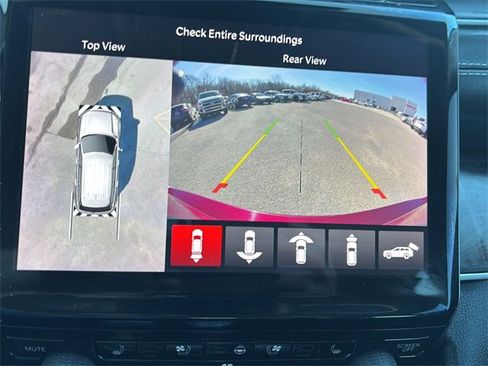 Used 2023 Jeep Grand Cherokee L Limited w/ Luxury Tech Group II image 28