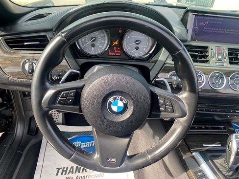Used 2014 BMW Z4 sDrive35is image 14