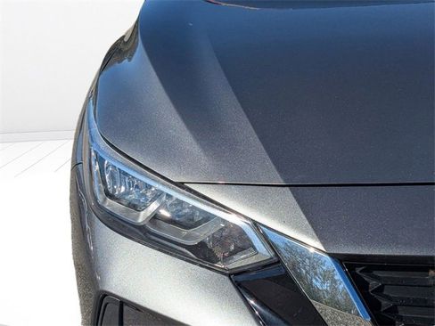 Used 2023 Nissan Sentra SV image 9