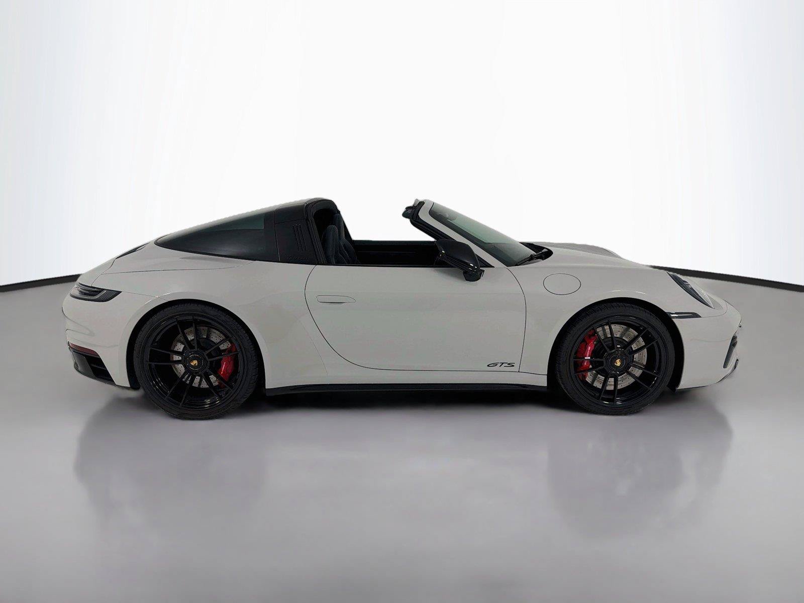 Used 2022 Porsche 911 Targa 4 GTS AWD/4WD image 30