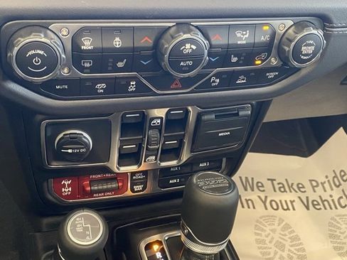 New 2025 Jeep Wrangler Unlimited Rubicon 392 image 21