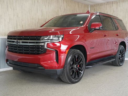 Used 2022 Chevrolet Tahoe RST w/ Sport Performance Package image 4