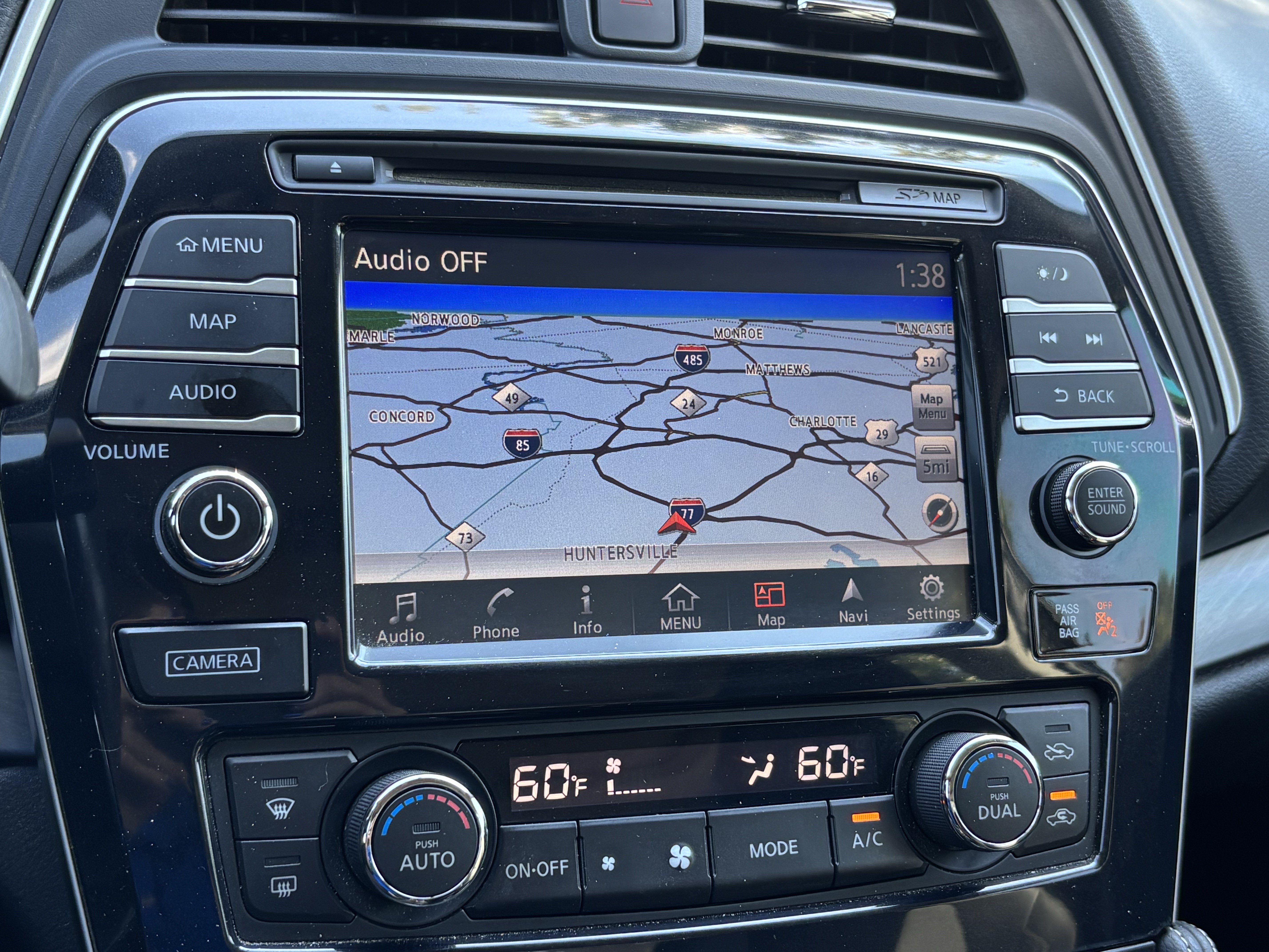 Used 2018 Nissan Maxima 3.5 SL FWD image 25
