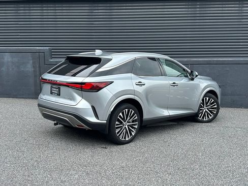 Used 2023 Lexus RX 350 w/ Accessory Package (2T) AWD/4WD image 10