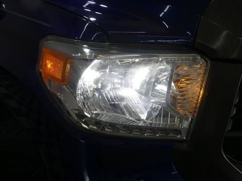 Used 2014 Toyota Tundra SR AWD/4WD image 12