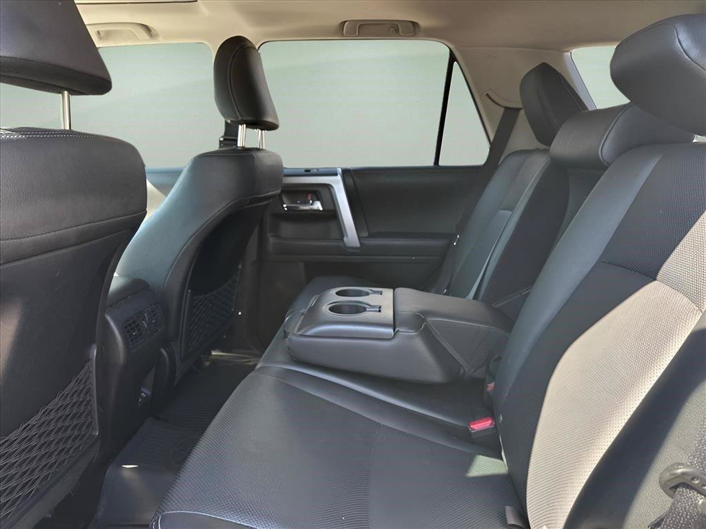 Used 2022 Toyota 4Runner Limited AWD/4WD image 19