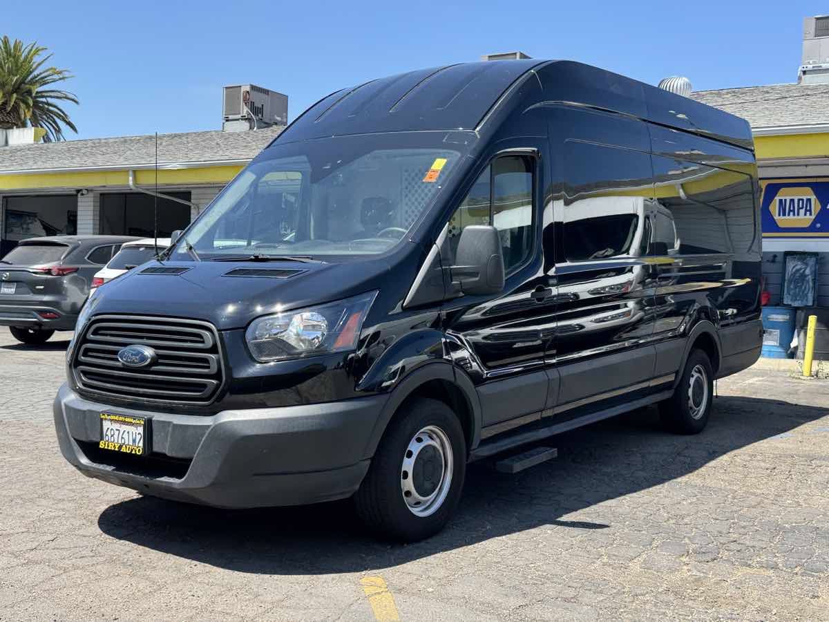 Used 2019 Ford Transit 250 148 High Roof Extended RWD image 4