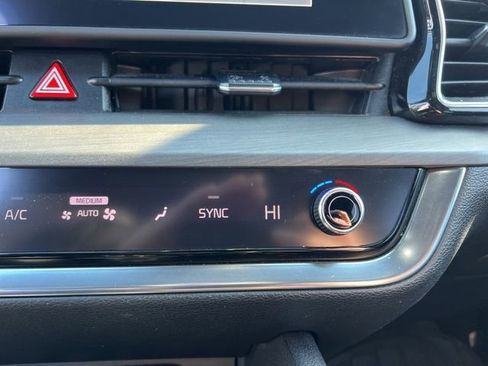 Certified 2023 Kia Sportage X-Line w/ X-Line Premium Package image 24