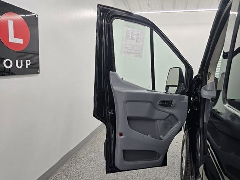 Used 2017 Ford Transit 250 148 Medium Roof RWD image 25