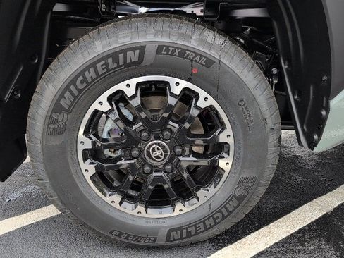 New 2026 Toyota Tundra SR5 image 5