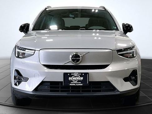Certified 2023 Volvo XC40 Recharge Ultimate image 4
