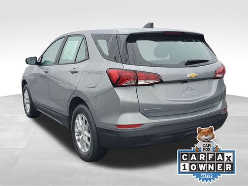 Certified 2024 Chevrolet Equinox LS w/ Driver Confidence II Package image 3