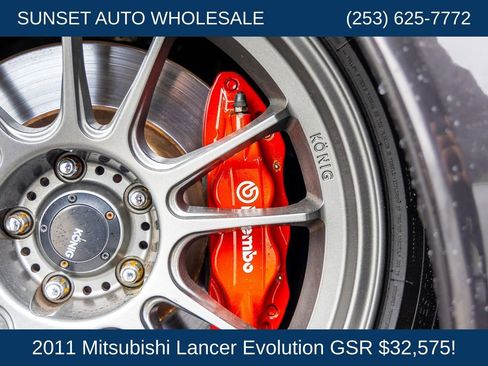 Used 2011 Mitsubishi Lancer Evolution GSR AWD/4WD image 23