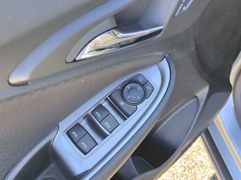 Used 2024 Chevrolet Malibu LT FWD image 13